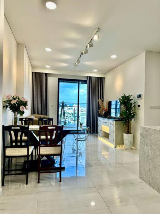 2 Bedroom Luxury Condo In City Central Hô Chi Minh-Ville Extérieur photo