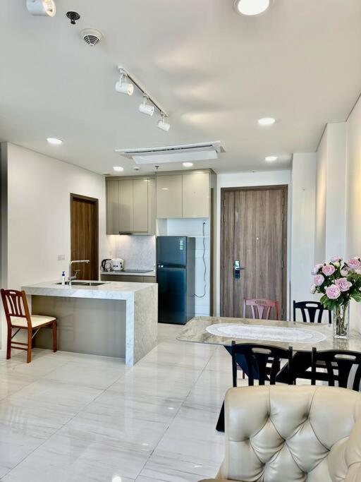 2 Bedroom Luxury Condo In City Central Hô Chi Minh-Ville Extérieur photo